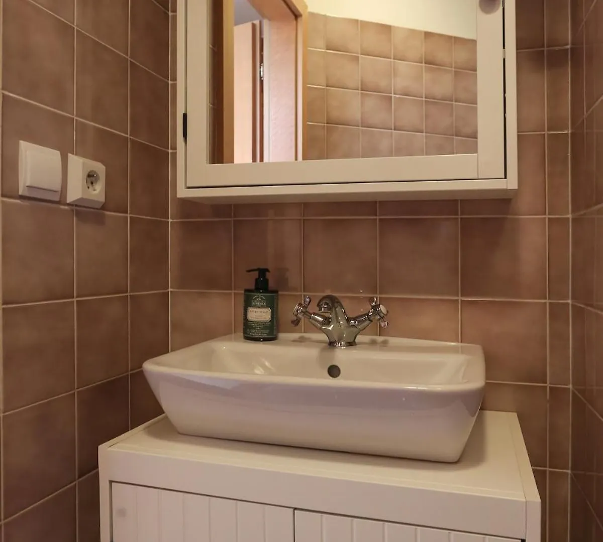 アパート Central Two Floor Flat By Charles Bridge プラハ チェコ