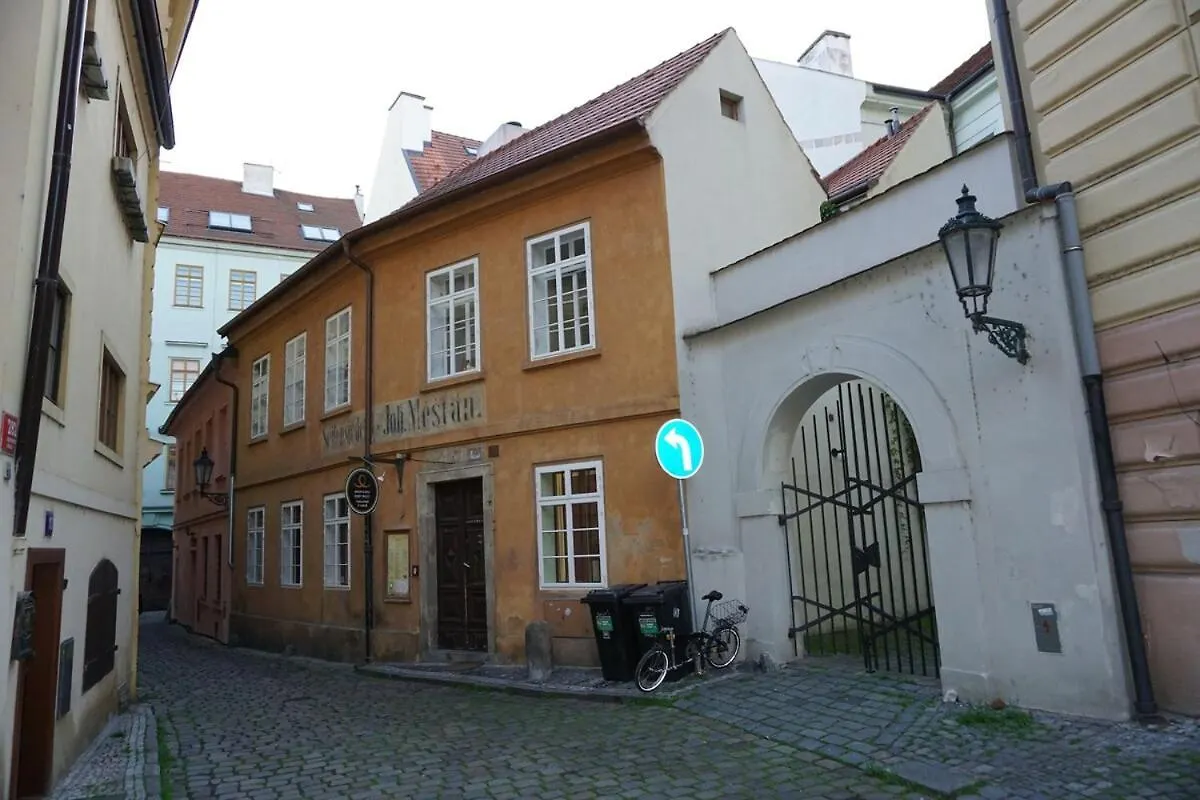 Apartmán Central Two Floor Flat By Charles Bridge Praha